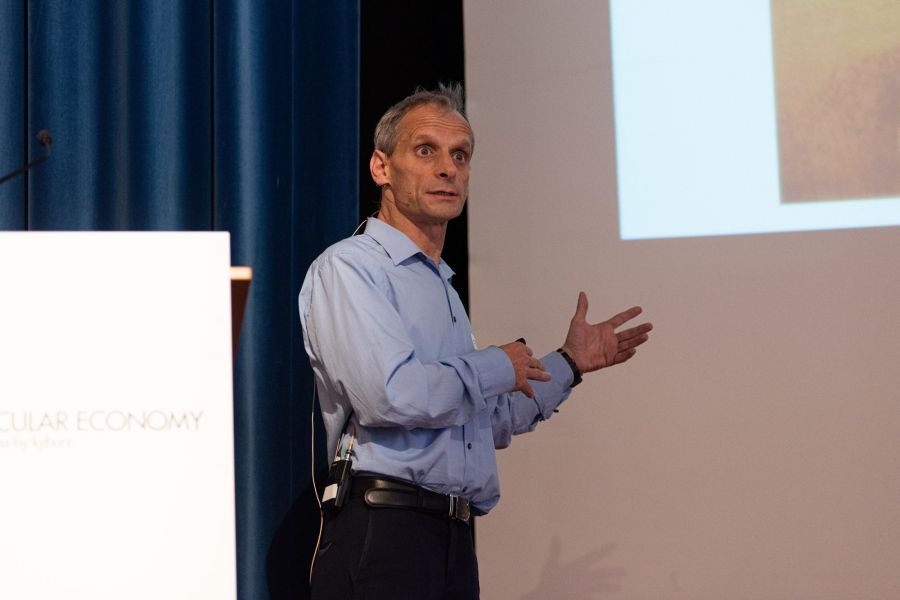 Prof. Dr. Matthias Binswanger