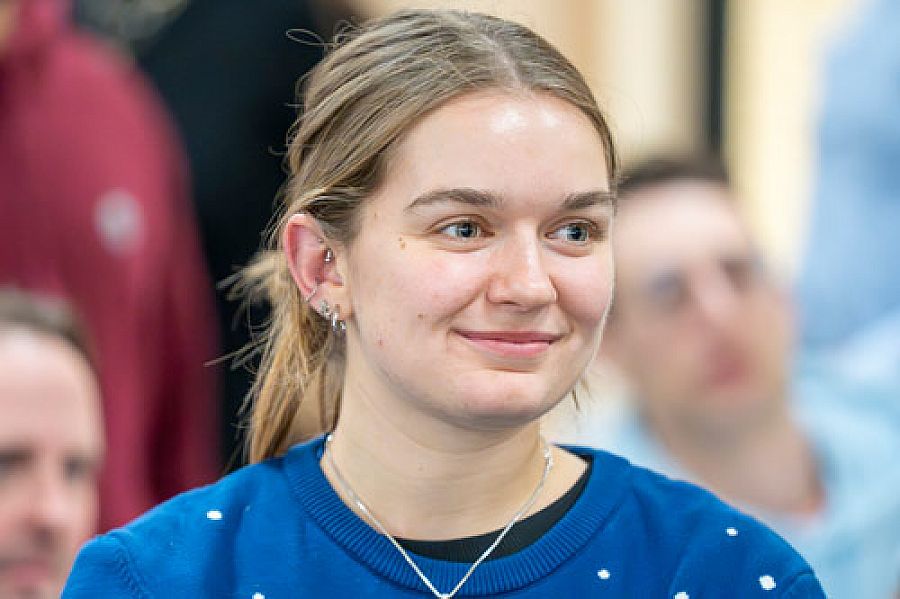 Sarah Durscher, Administration